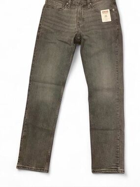 Signature by Levi Strauss Slim Straight Jeans in Olive